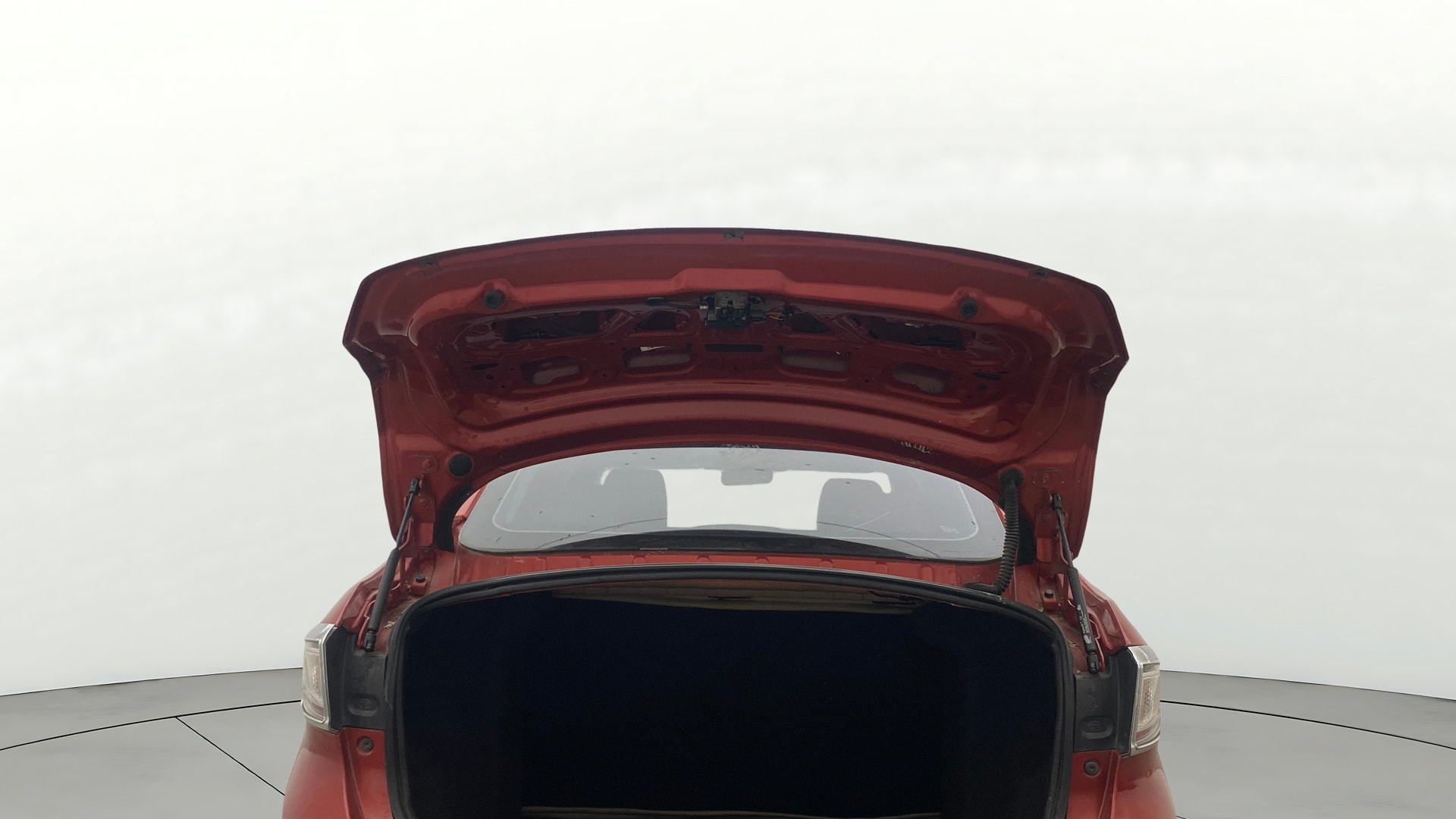 View 2019 Tata Tigor XE Diesel Image 16 Used 2019 Tata Tigor XE Diesel Image 16