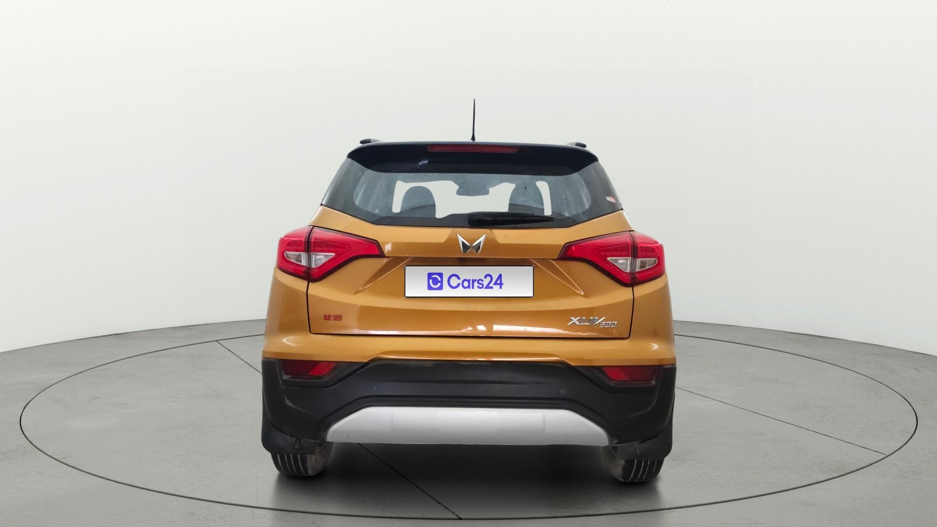 View 2025 Mahindra XUV300 W4 Petrol BS IV Image 41 Used 2025 Mahindra XUV300 W4 Petrol BS IV Image 41
