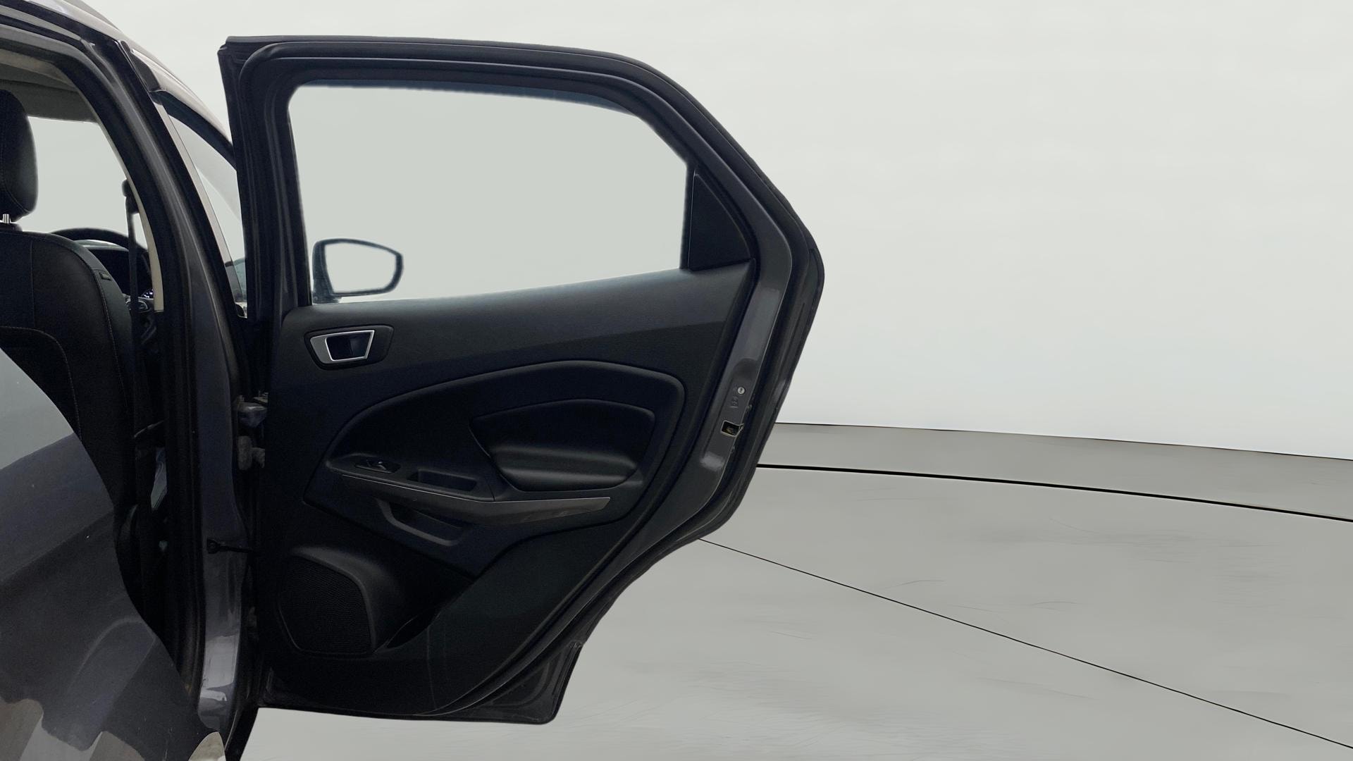 View 2019 Ford EcoSport 1.5 TDCi Diesel Ambiente BS IV Image 7 Used 2019 Ford EcoSport 1.5 TDCi Diesel Ambiente BS IV Image 7