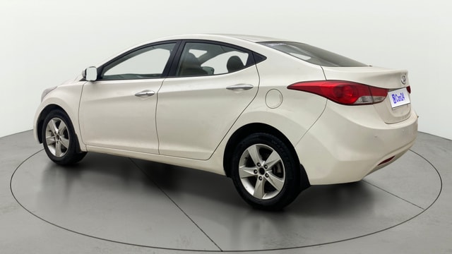 View Hyundai Elantra Image 2 Used Hyundai Elantra Image 2