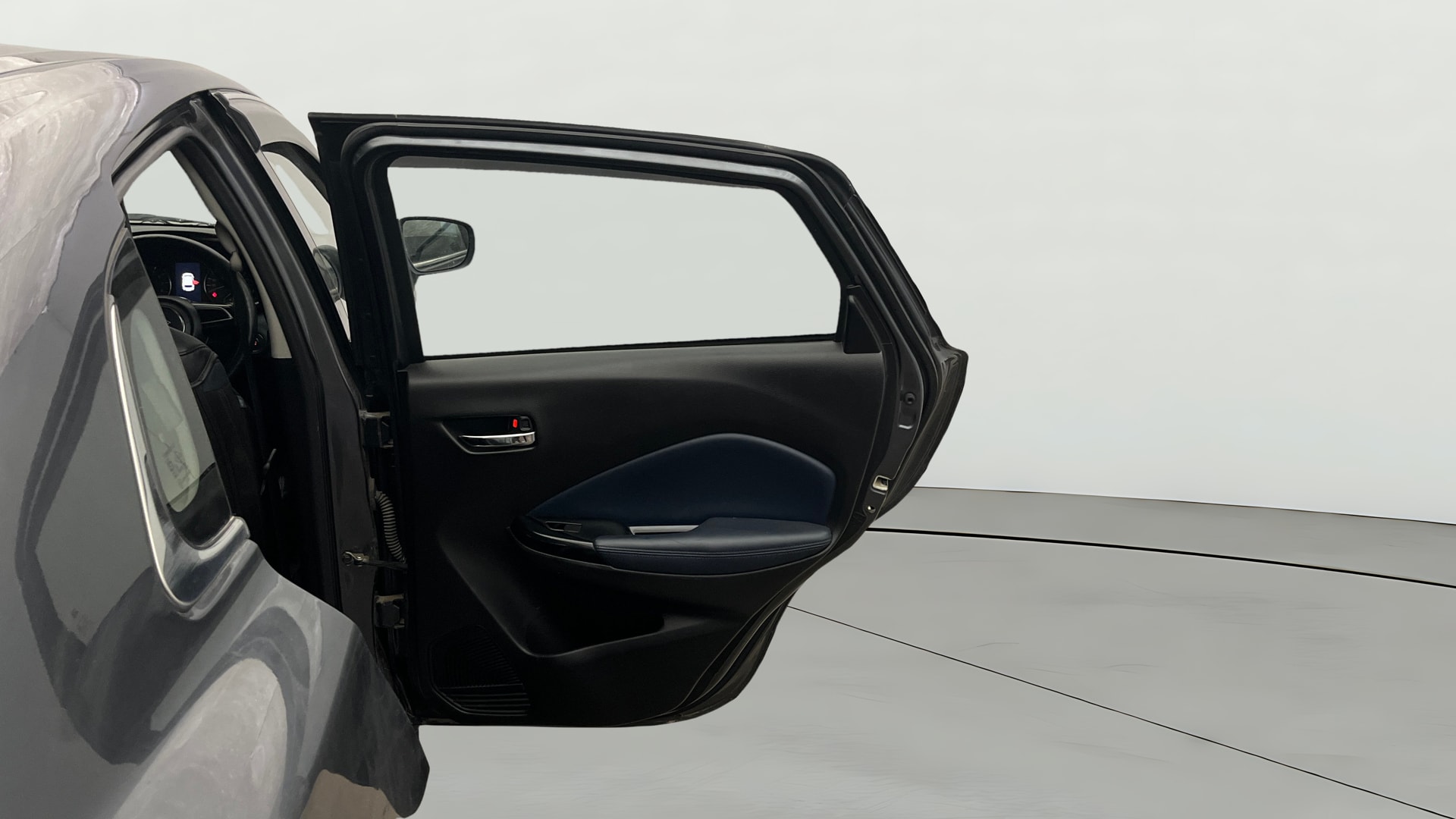 View 2022 Maruti Suzuki 1000 Base Variant Image 7 Used 2022 Maruti Suzuki 1000 Base Variant Image 7