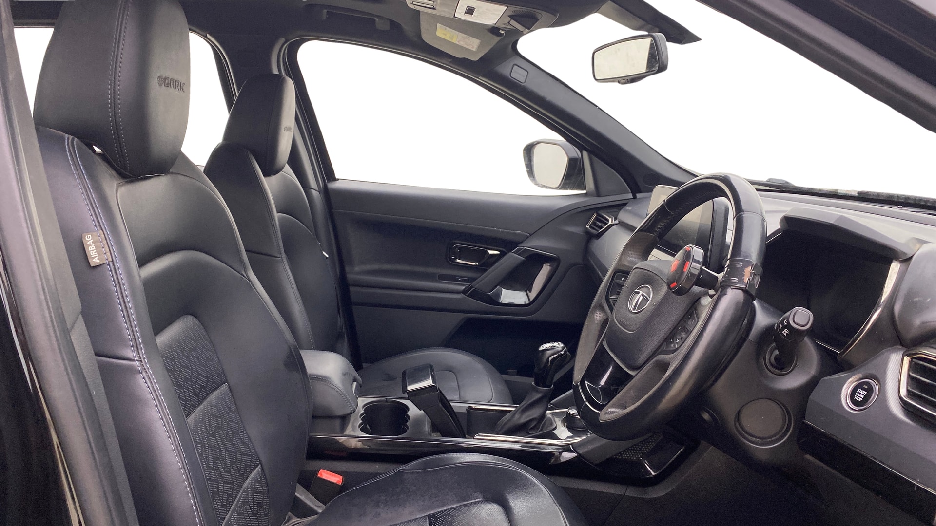 View 2021 Tata Harrier XE Image 18 Used 2021 Tata Harrier XE Image 18