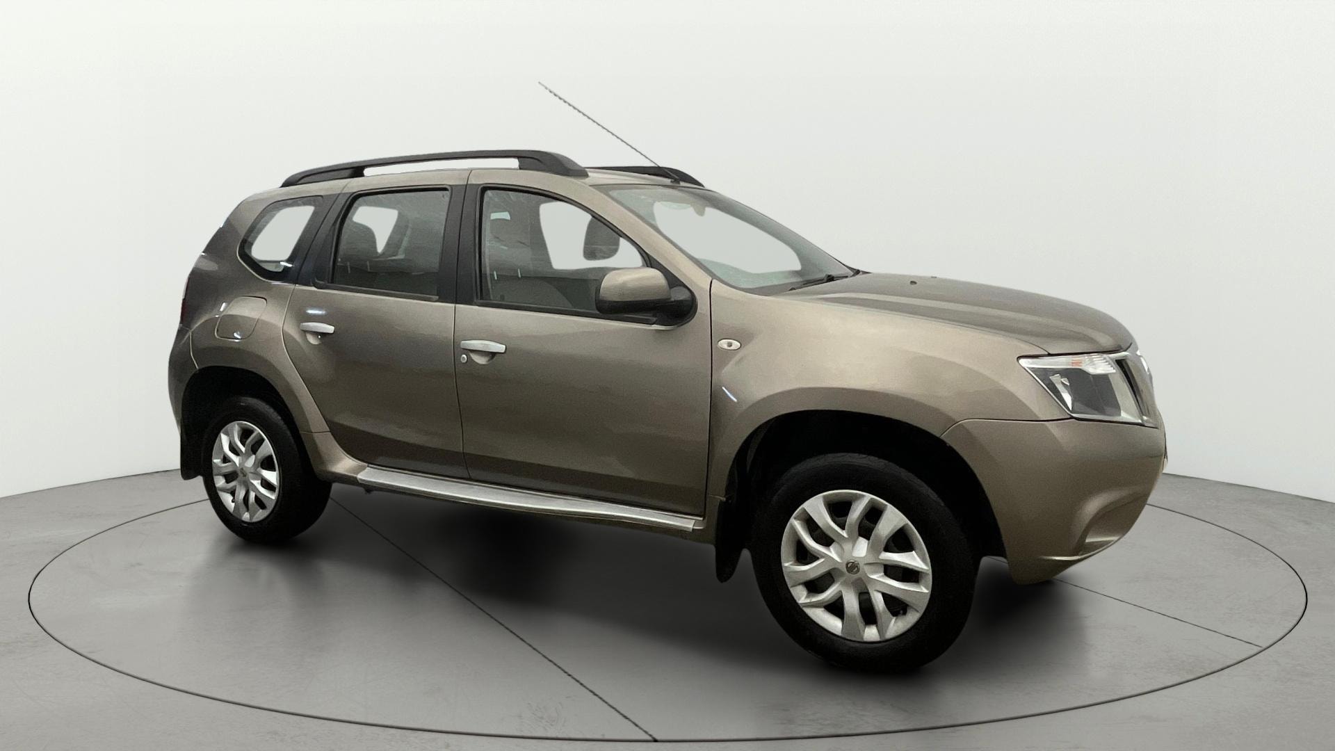 View 2015 Nissan Terrano XL P Image 13 Used 2015 Nissan Terrano XL P Image 13