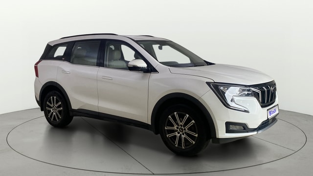 View Mahindra XUV700 Image 15 Used Mahindra XUV700 Image 15