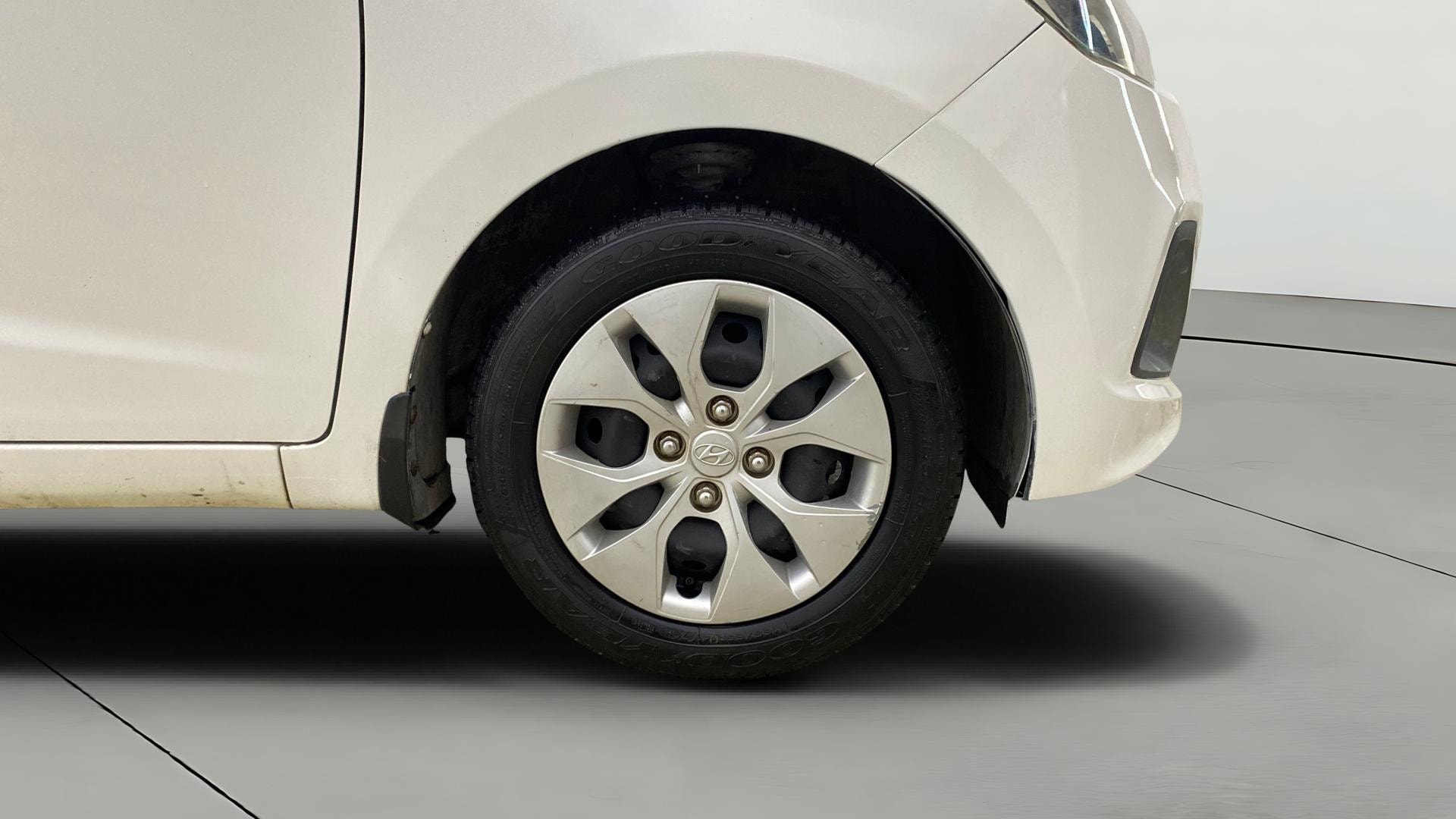 Used 2015 Hyundai Xcent Used 2015 Hyundai Xcent