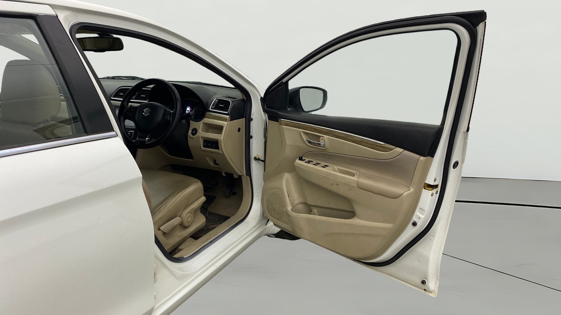 View 2020 Maruti Suzuki 1000 Base Variant Image 46 Used 2020 Maruti Suzuki 1000 Base Variant Image 46