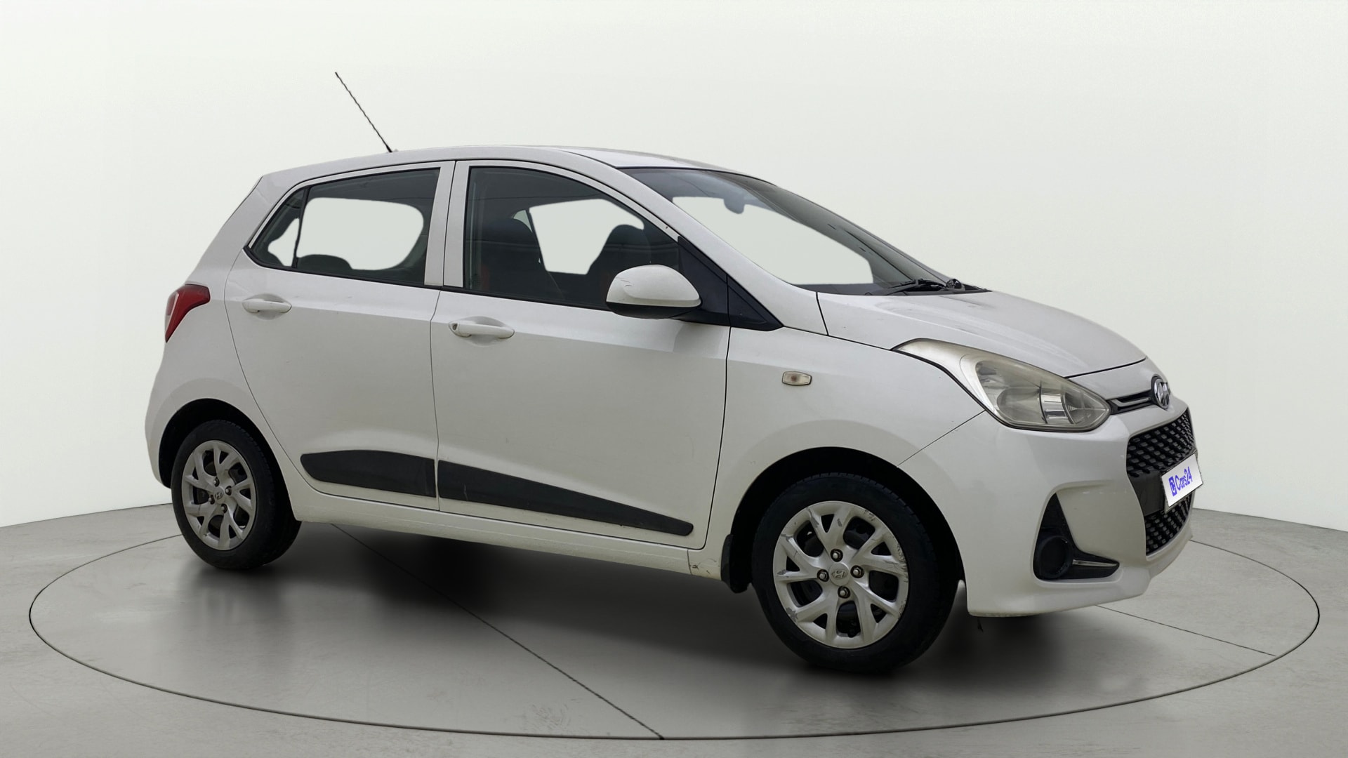 View 2018 Hyundai Grand i10 1.2 Sportz Diesel Image 35 Used 2018 Hyundai Grand i10 1.2 Sportz Diesel Image 35
