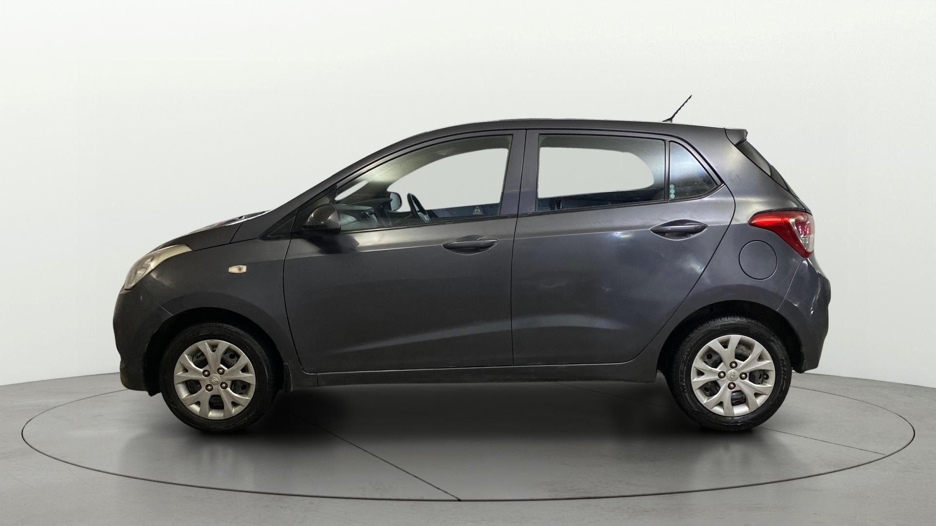 Used 2014 Hyundai Grand i10 Used 2014 Hyundai Grand i10