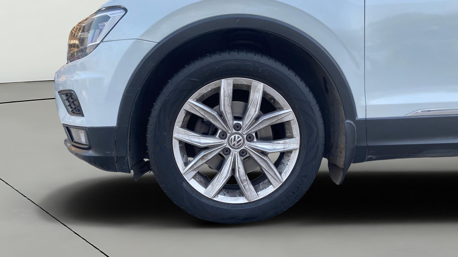 View 2018 Volkswagen Tiguan DSG 4MOTION Comfortline Image 36 Used 2018 Volkswagen Tiguan DSG 4MOTION Comfortline Image 36