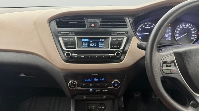 View Hyundai Elite i20 Image 17 Used Hyundai Elite i20 Image 17