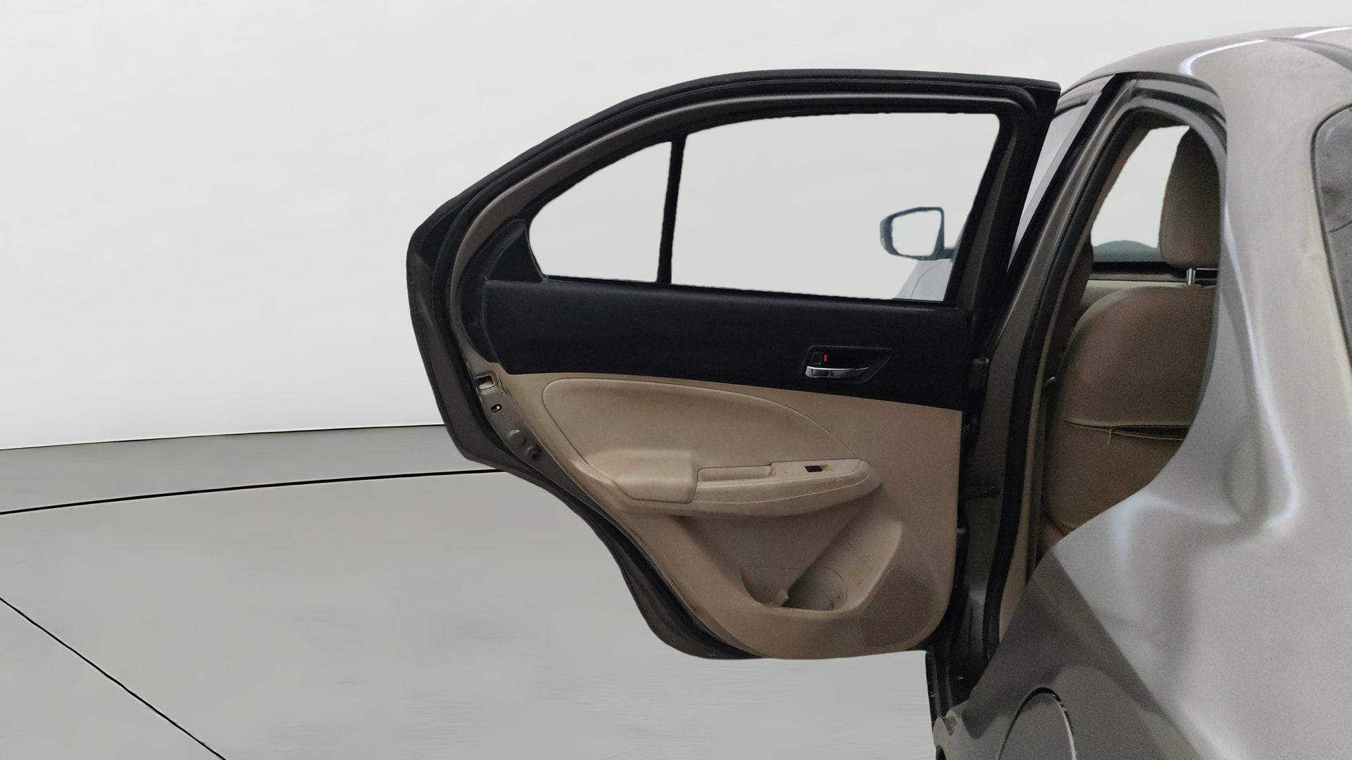 View 2018 Maruti Suzuki 1000 Base Variant Image 22 Used 2018 Maruti Suzuki 1000 Base Variant Image 22