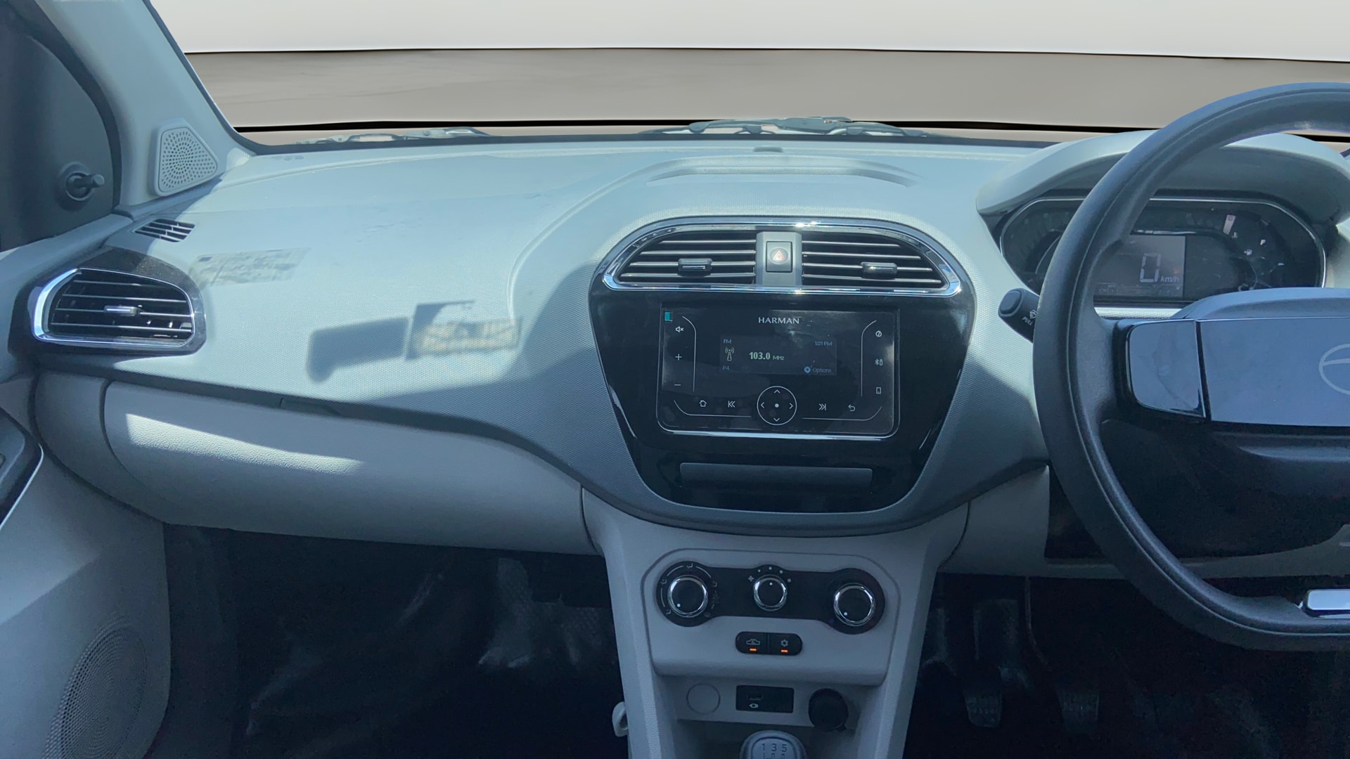 Used 2025 Tata Tiago Used 2025 Tata Tiago