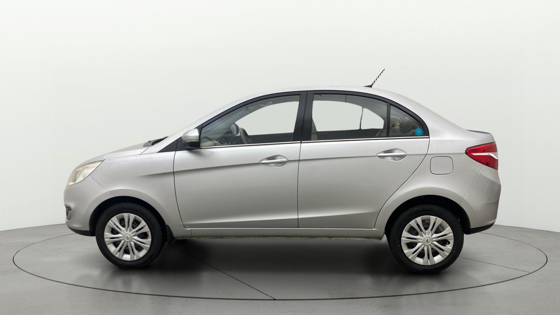 View 2016 Tata Zest XMS Diesel Image 6 Used 2016 Tata Zest XMS Diesel Image 6