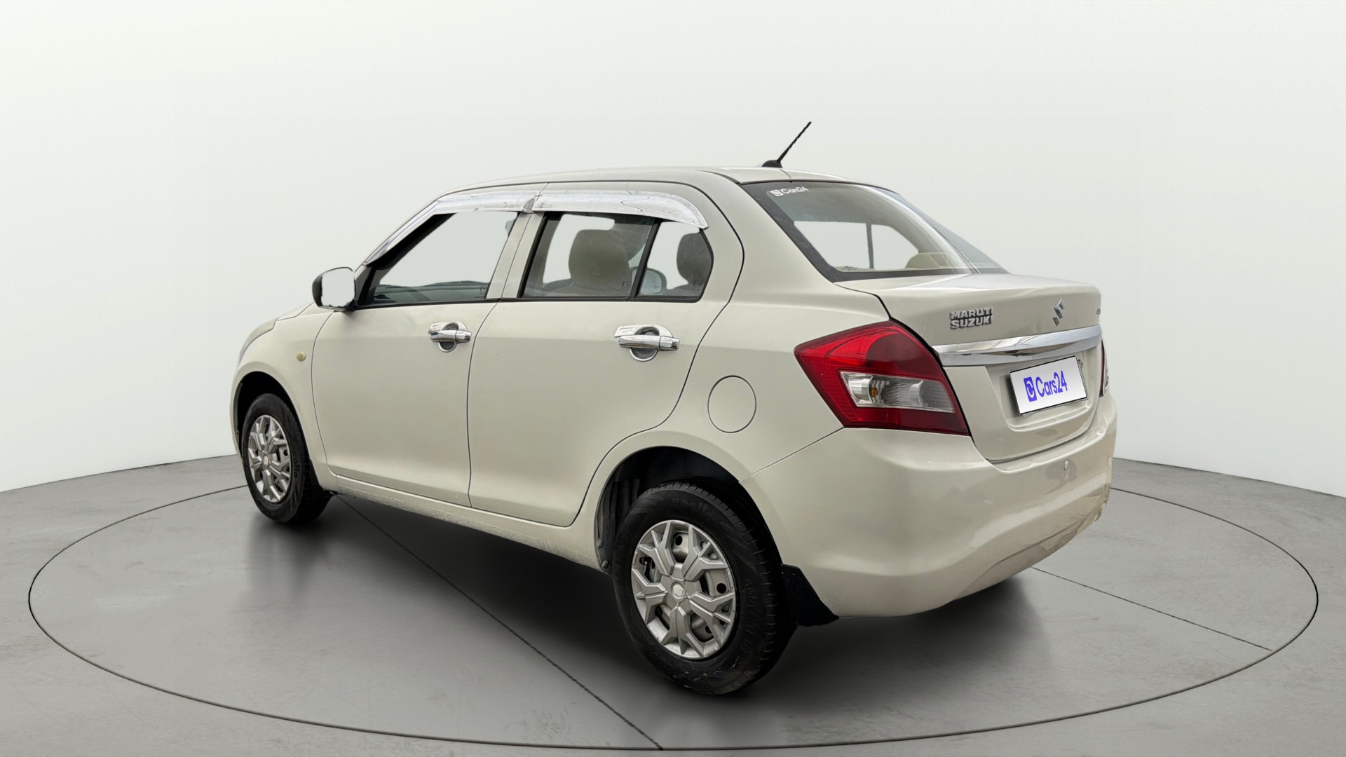 View 2017 Maruti Suzuki 1000 Base Variant Image 2 Used 2017 Maruti Suzuki 1000 Base Variant Image 2