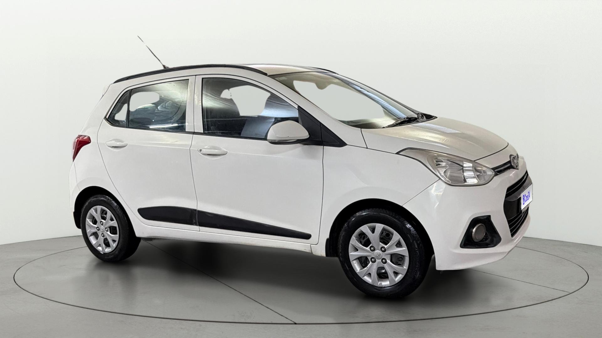 View 2016 Hyundai Grand i10 Sportz 1.2 Kappa Image 35 Used 2016 Hyundai Grand i10 Sportz 1.2 Kappa Image 35