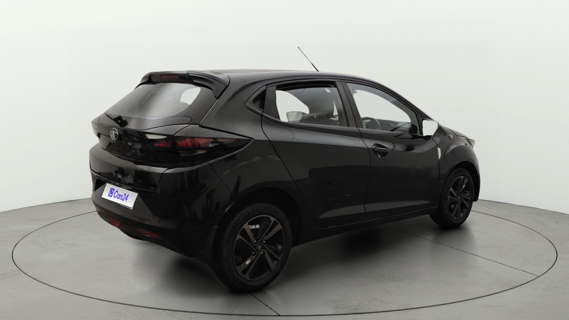View 2022 Tata Altroz XZ Plus Dark Petrol Image 44 Used 2022 Tata Altroz XZ Plus Dark Petrol Image 44
