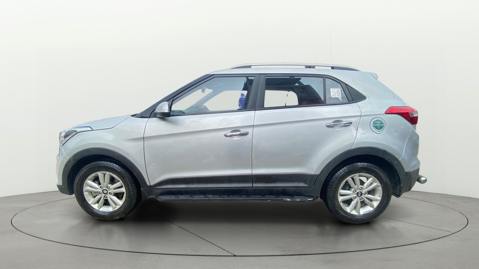 View 2016 Hyundai Creta SX 1.6 Petrol Image 5 Used 2016 Hyundai Creta SX 1.6 Petrol Image 5