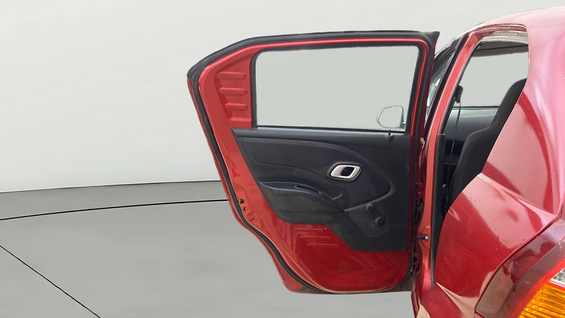 View 2019 Datsun Redi GO T(O)-1.0L Image 22 Used 2019 Datsun Redi GO T(O)-1.0L Image 22
