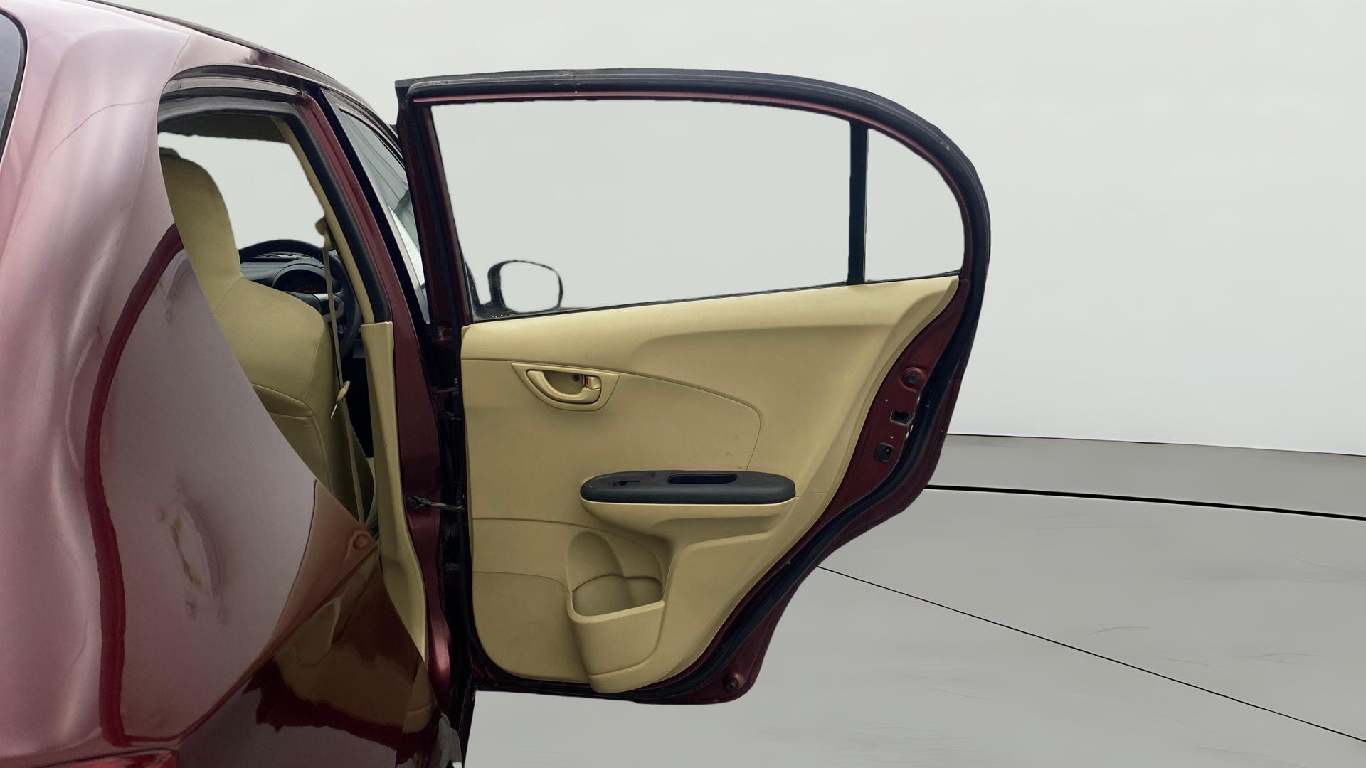 View 2014 Honda Amaze E MT Petrol BS IV Image 7 Used 2014 Honda Amaze E MT Petrol BS IV Image 7