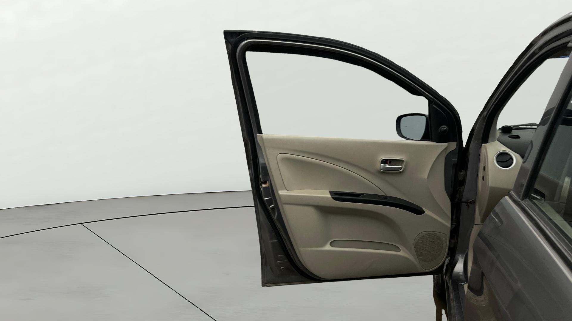 View 2021 Maruti Suzuki 1000 Base Variant Image 30 Used 2021 Maruti Suzuki 1000 Base Variant Image 30