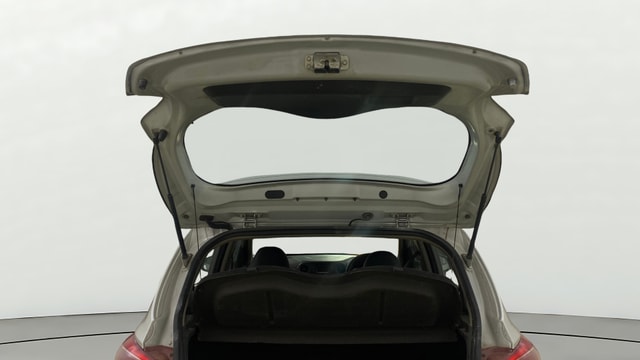 View Hyundai Grand i10 Image 16 Used Hyundai Grand i10 Image 16