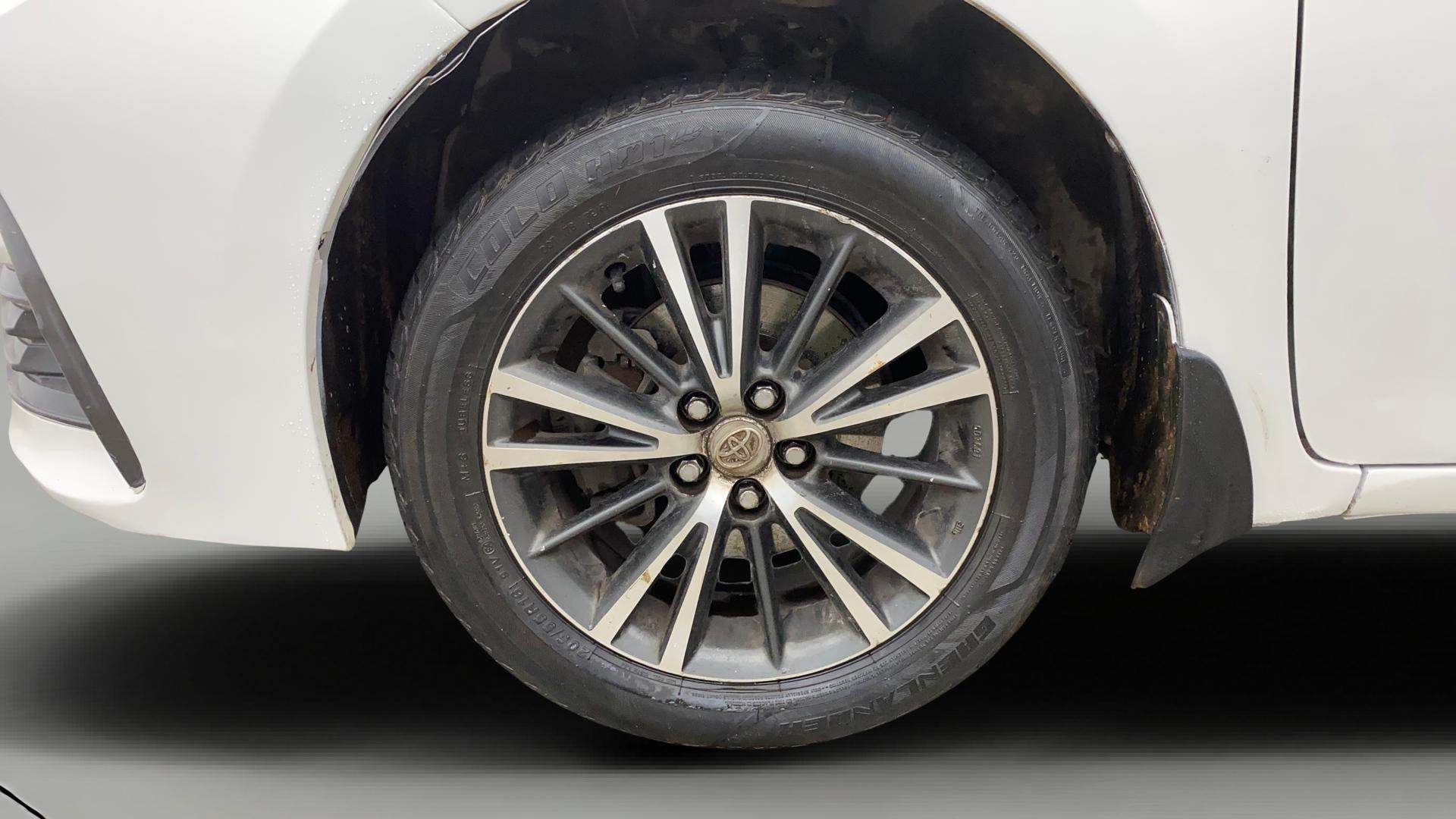 View 2017 Toyota Corolla Altis 1.8 VL AT Image 29 Used 2017 Toyota Corolla Altis 1.8 VL AT Image 29