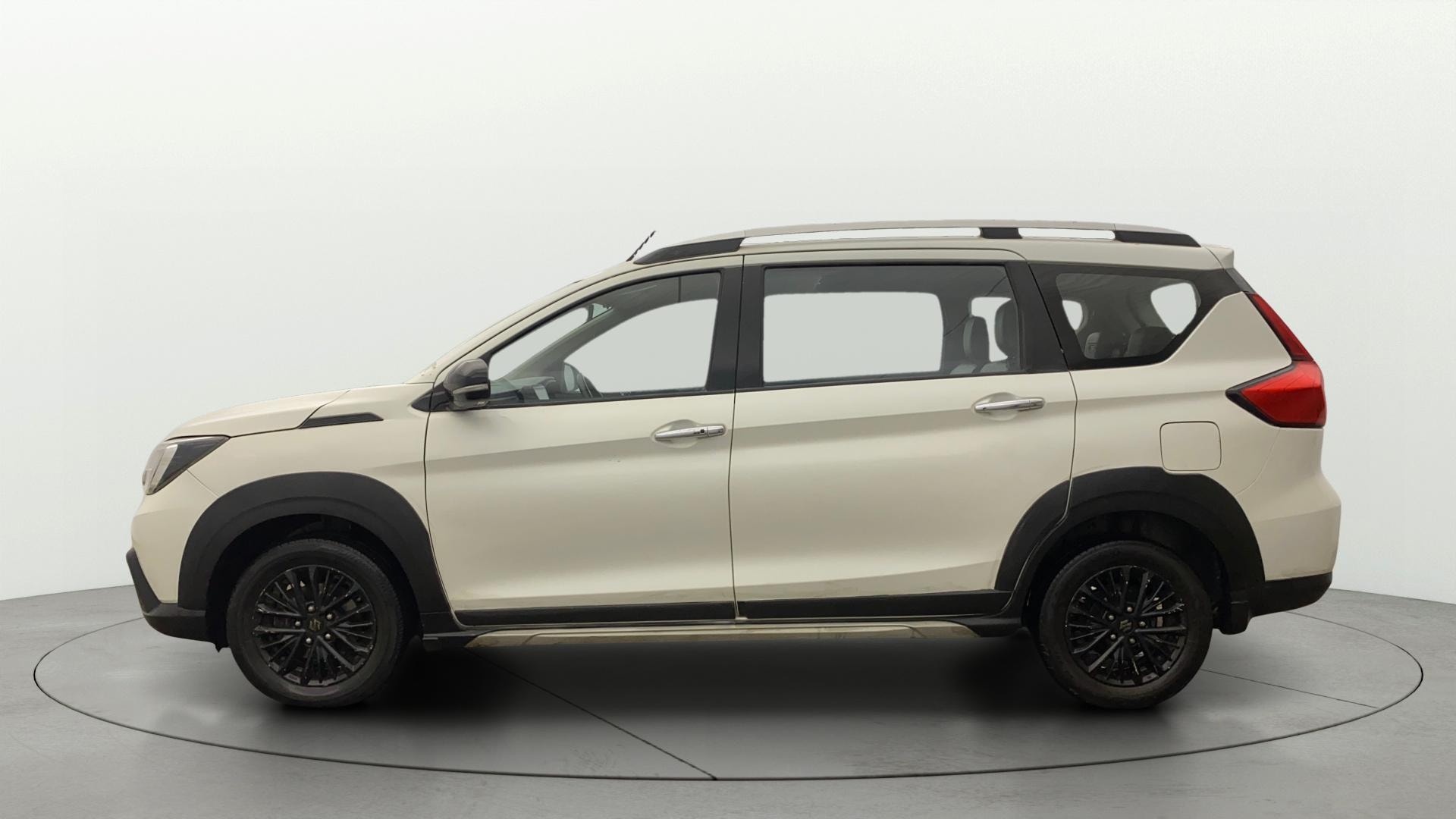 View 2020 Maruti Suzuki 1000 Base Variant Image 6 Used 2020 Maruti Suzuki 1000 Base Variant Image 6