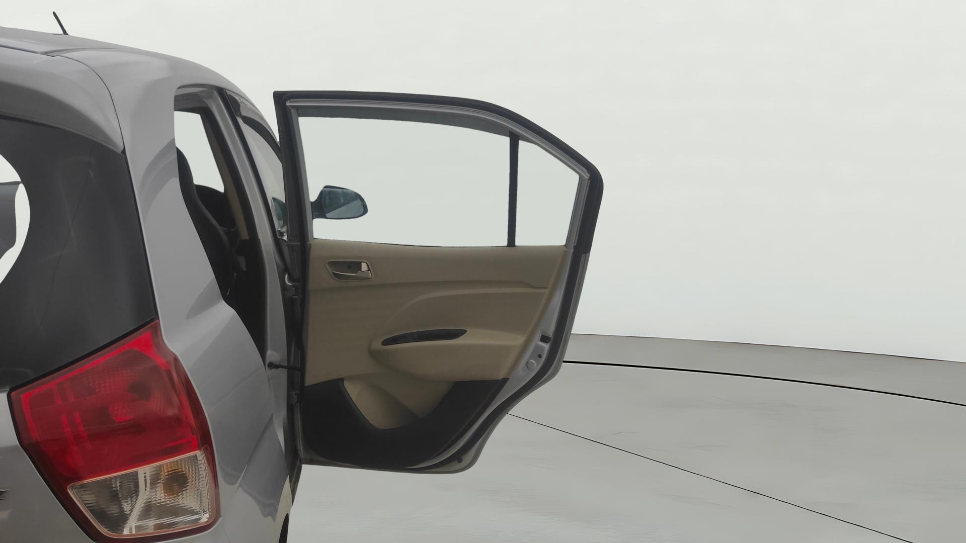View 2019 Hyundai New Santro D-Lite Petrol Image 6 Used 2019 Hyundai New Santro D-Lite Petrol Image 6