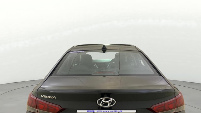 View Hyundai Verna Image 5 Used Hyundai Verna Image 5