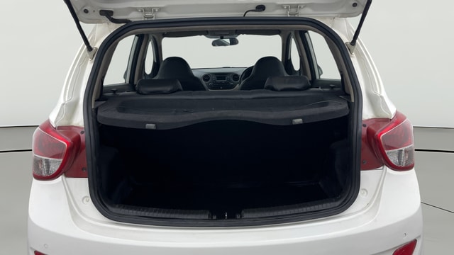 View Hyundai Grand i10 Image 37 Used Hyundai Grand i10 Image 37