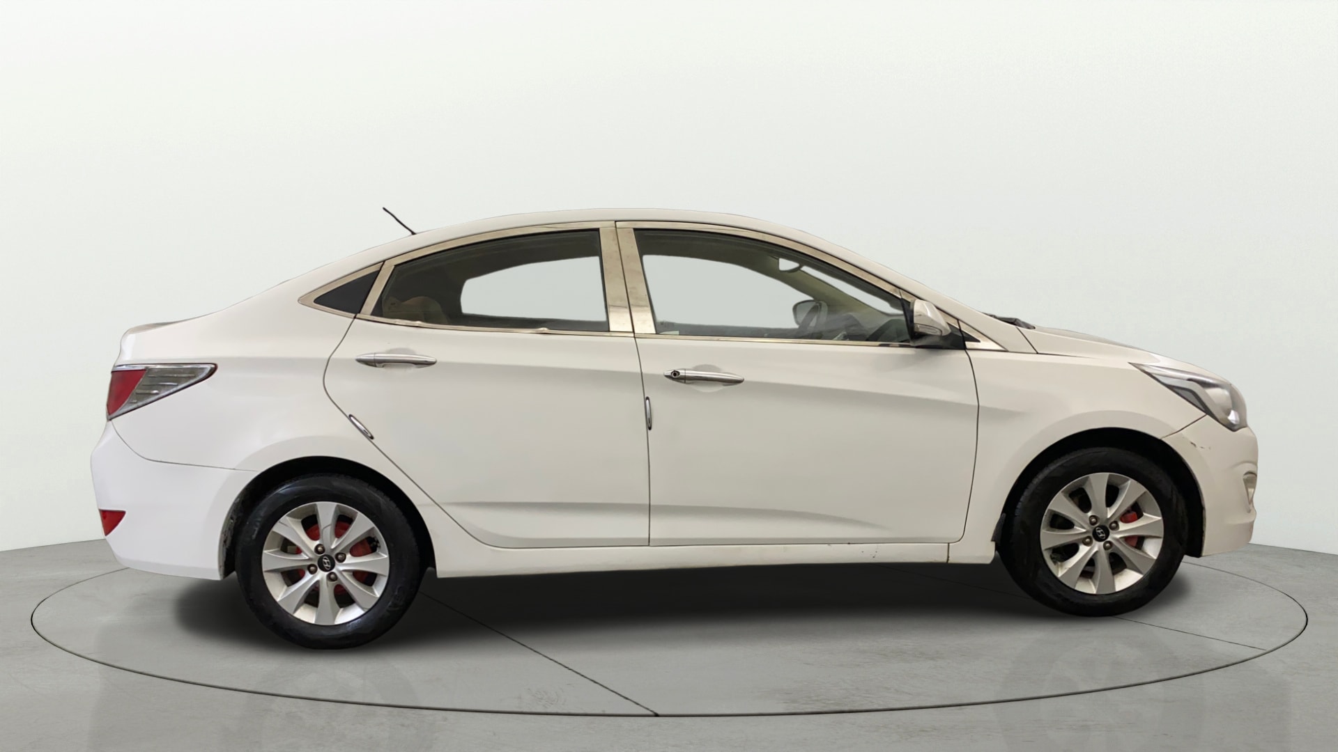 Used 2015 Hyundai Fluidic Verna Used 2015 Hyundai Fluidic Verna