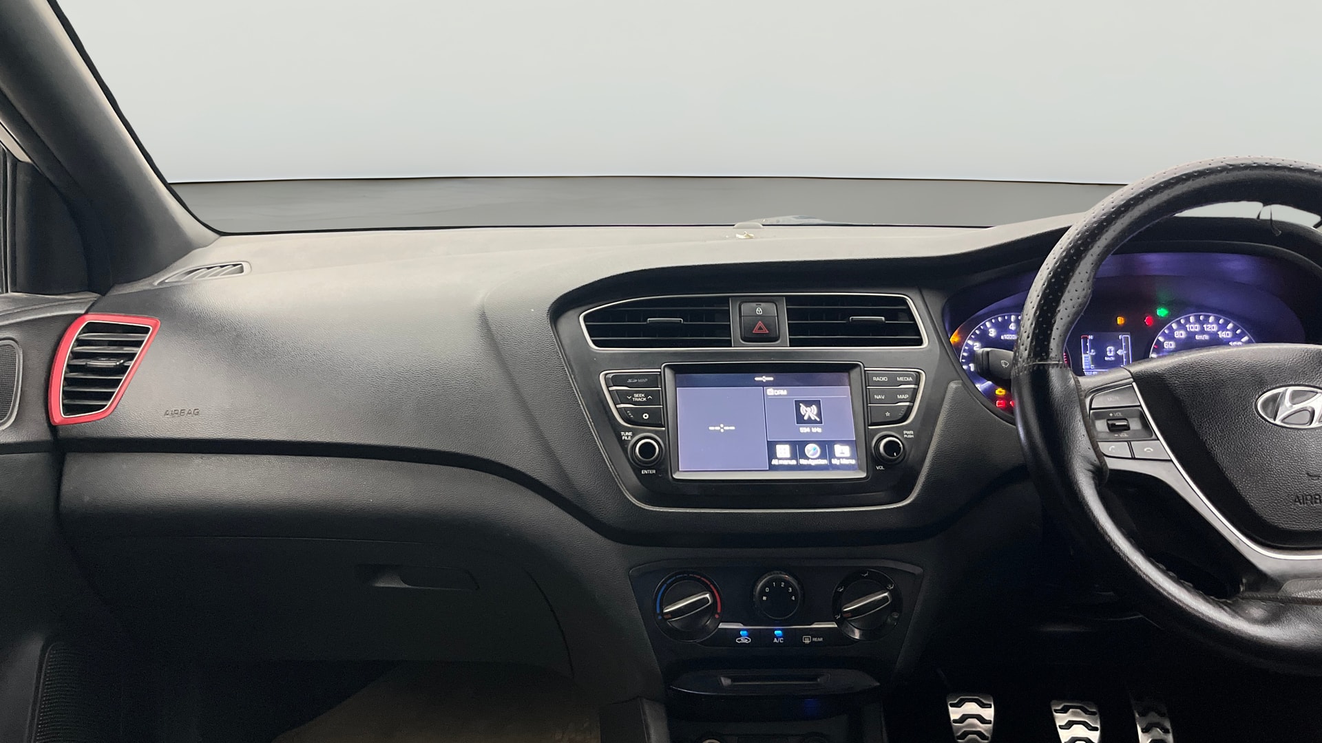View 2019 Hyundai i20 Active 1.2 S Image 17 Used 2019 Hyundai i20 Active 1.2 S Image 17