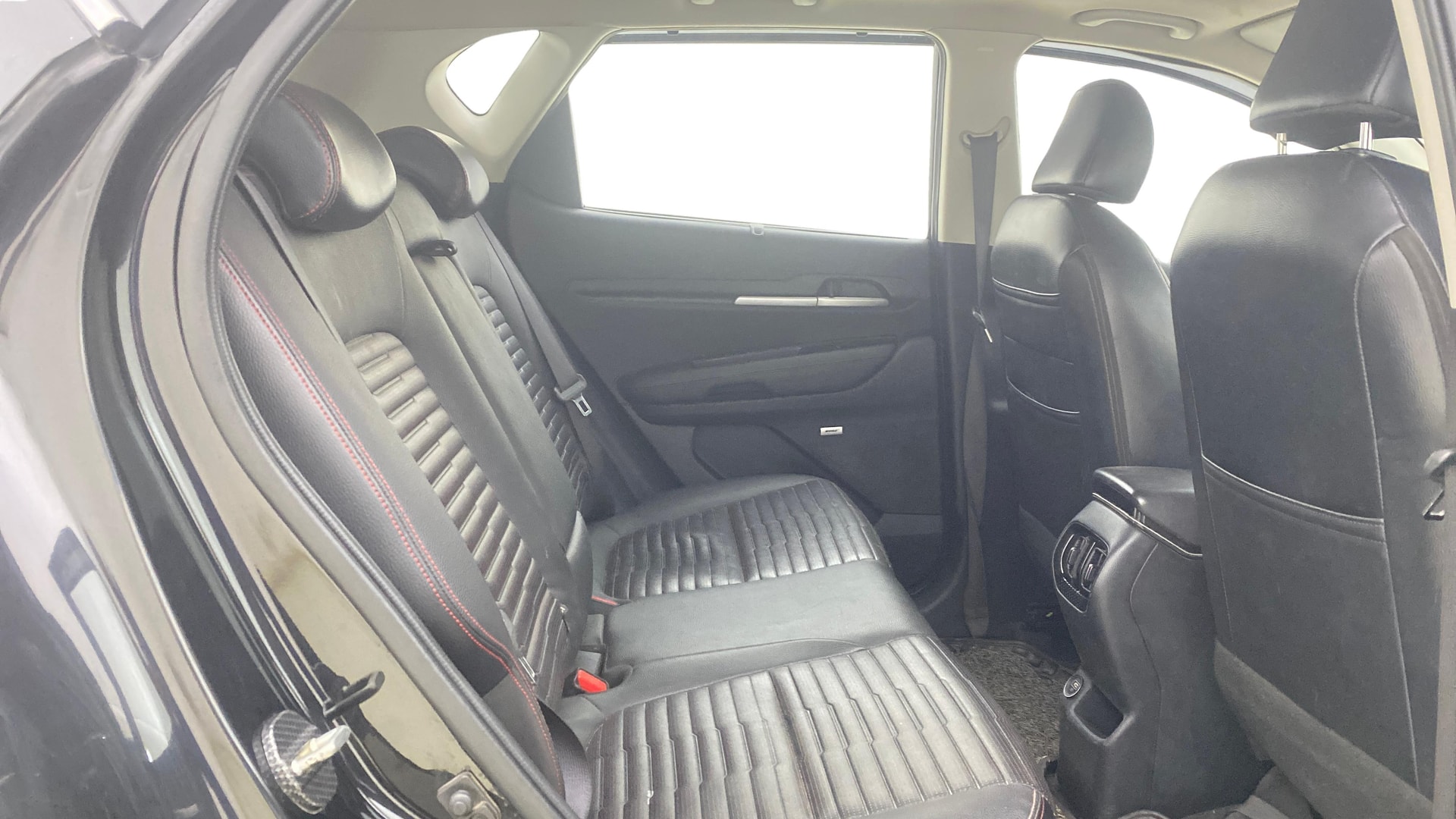 View 2021 Kia Sonet GTX Plus iMT Petrol Image 37 Used 2021 Kia Sonet GTX Plus iMT Petrol Image 37