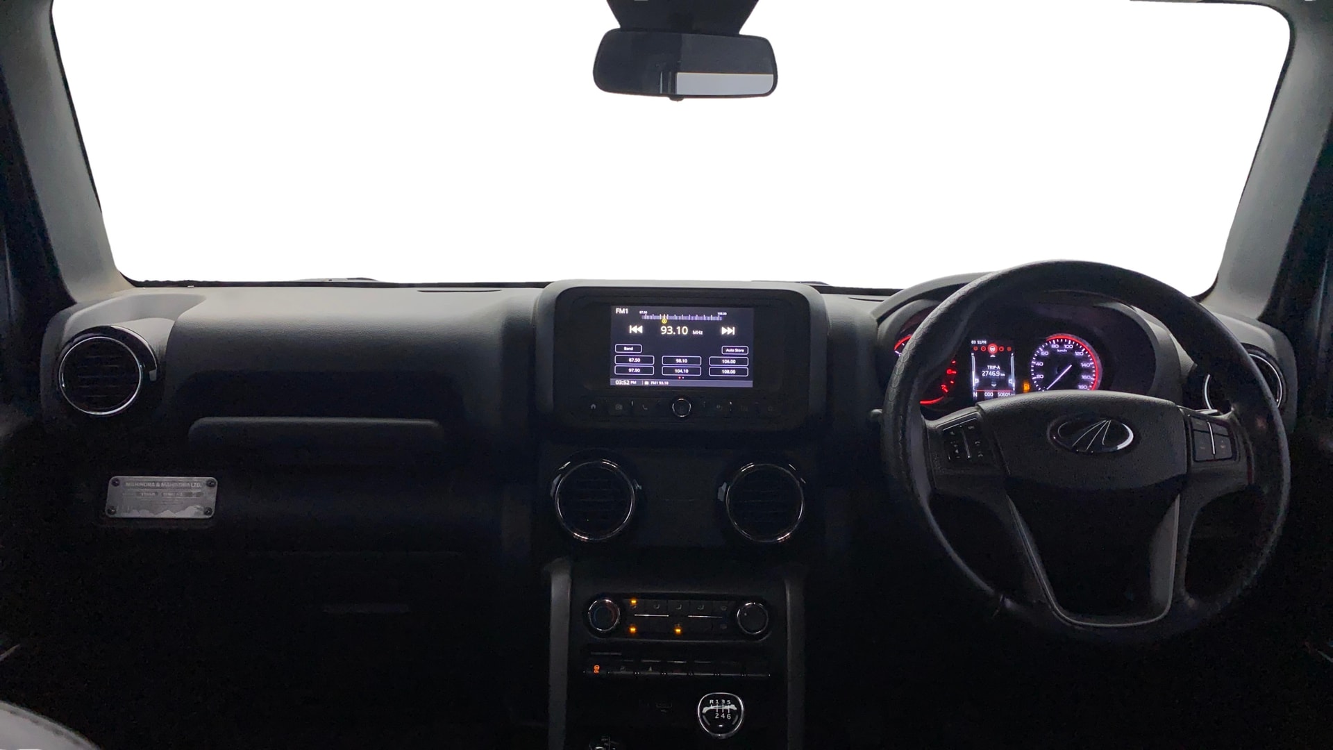 View 2022 Mahindra Thar AX Standard Manual Soft Top 6 Seater Image 15 Used 2022 Mahindra Thar AX Standard Manual Soft Top 6 Seater Image 15