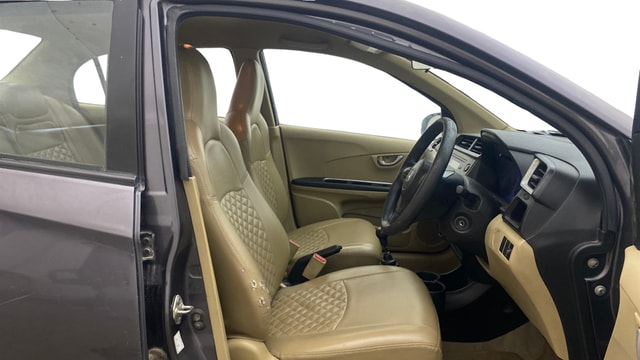 View Honda Amaze Image 17 Used Honda Amaze Image 17