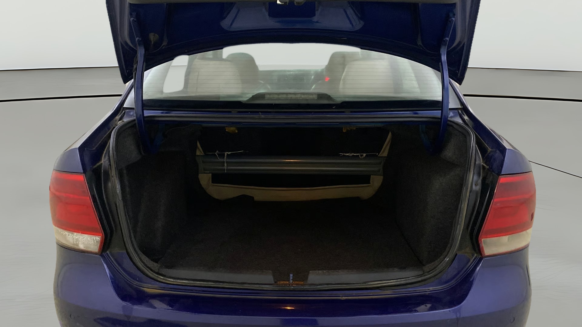 View 2014 Volkswagen Vento 1.2 L TSI Comfortline Petrol AT Image 36 Used 2014 Volkswagen Vento 1.2 L TSI Comfortline Petrol AT Image 36