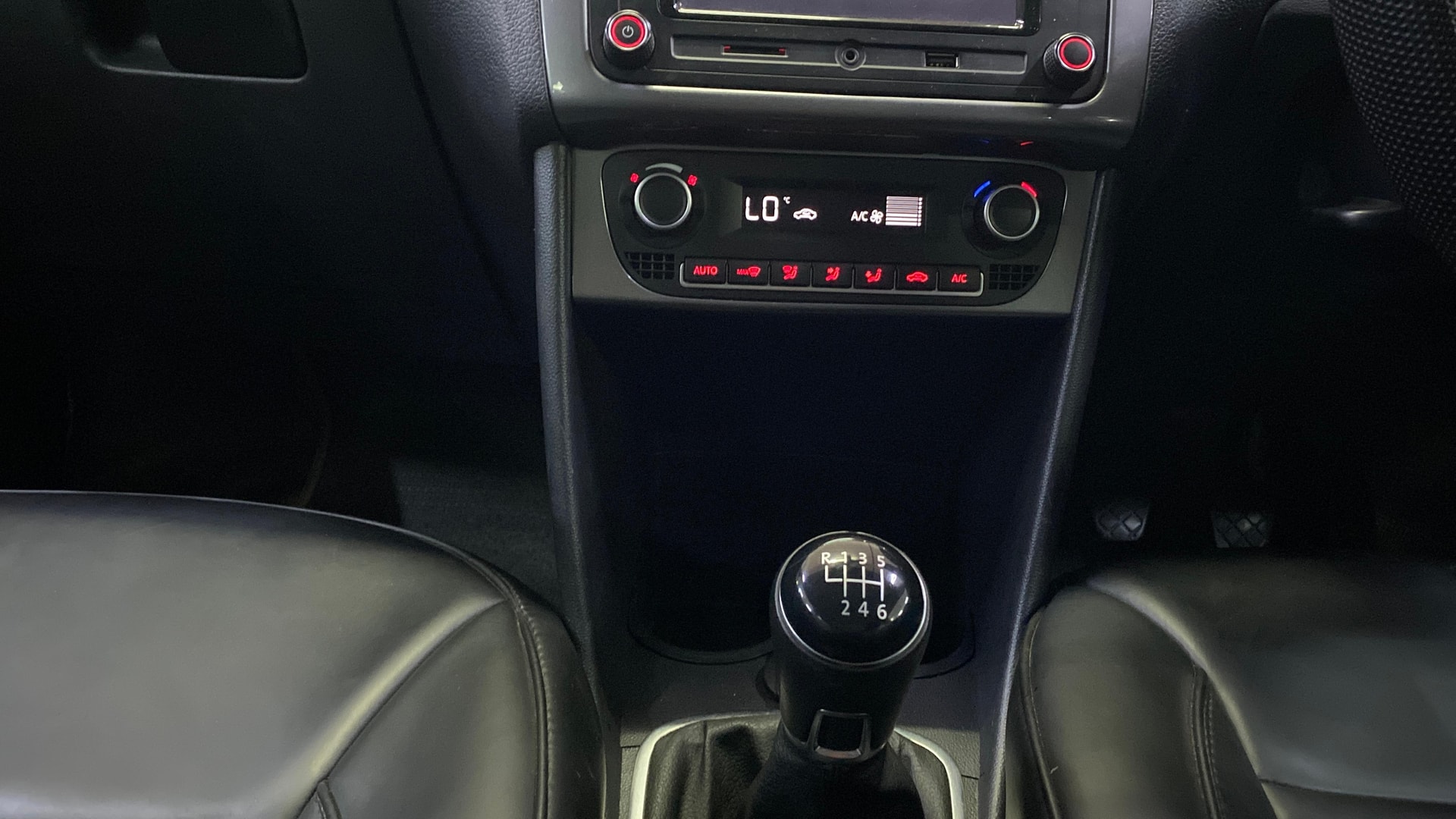 View 2022 Volkswagen Polo 1.0 L TSI Highline Plus Petrol Image 17 Used 2022 Volkswagen Polo 1.0 L TSI Highline Plus Petrol Image 17