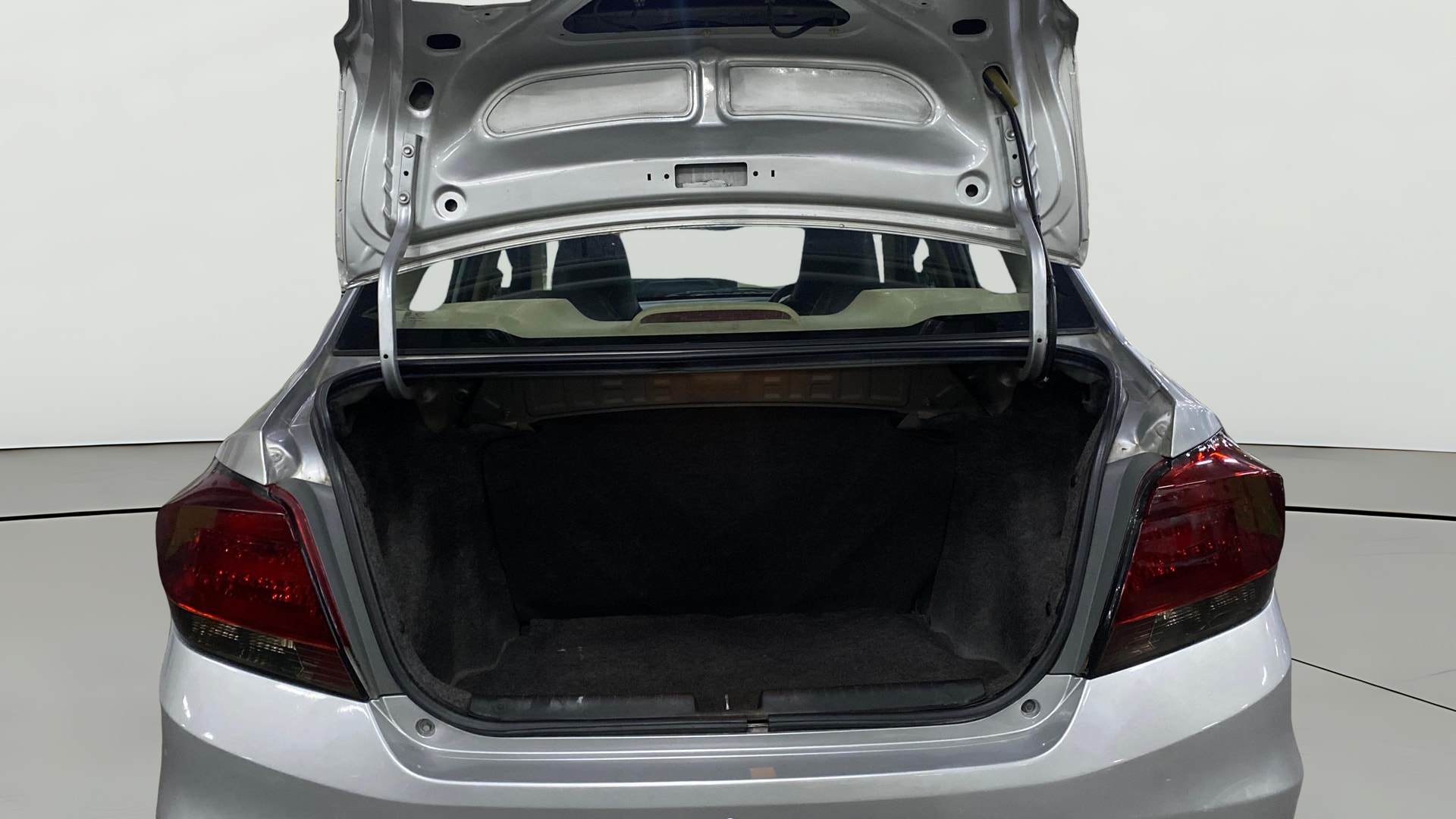 View 2015 Honda Amaze E MT Petrol BS IV Image 37 Used 2015 Honda Amaze E MT Petrol BS IV Image 37