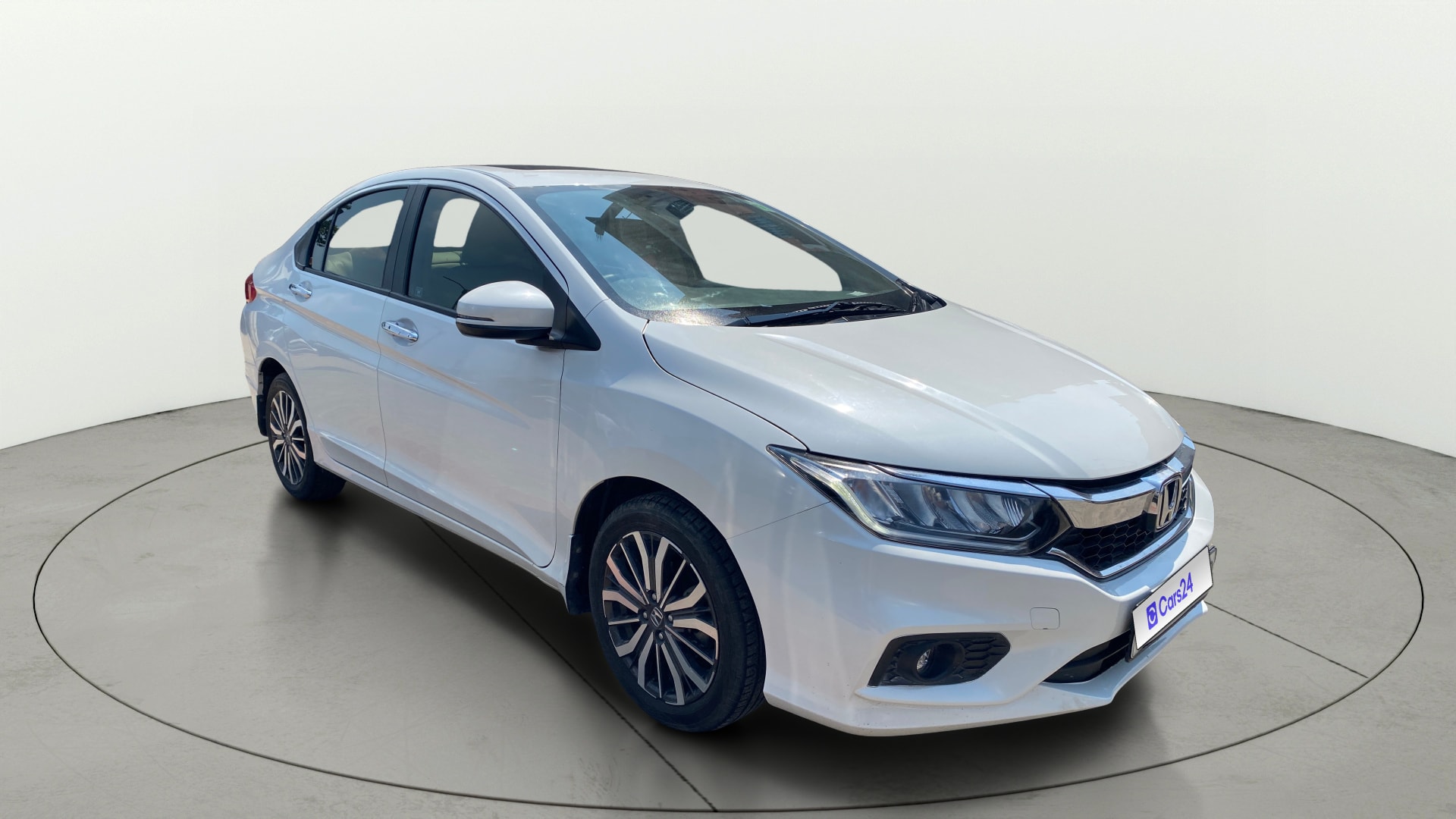 View 2017 Honda City ZX MT Diesel Anniversary Edition Image 22 Used 2017 Honda City ZX MT Diesel Anniversary Edition Image 22