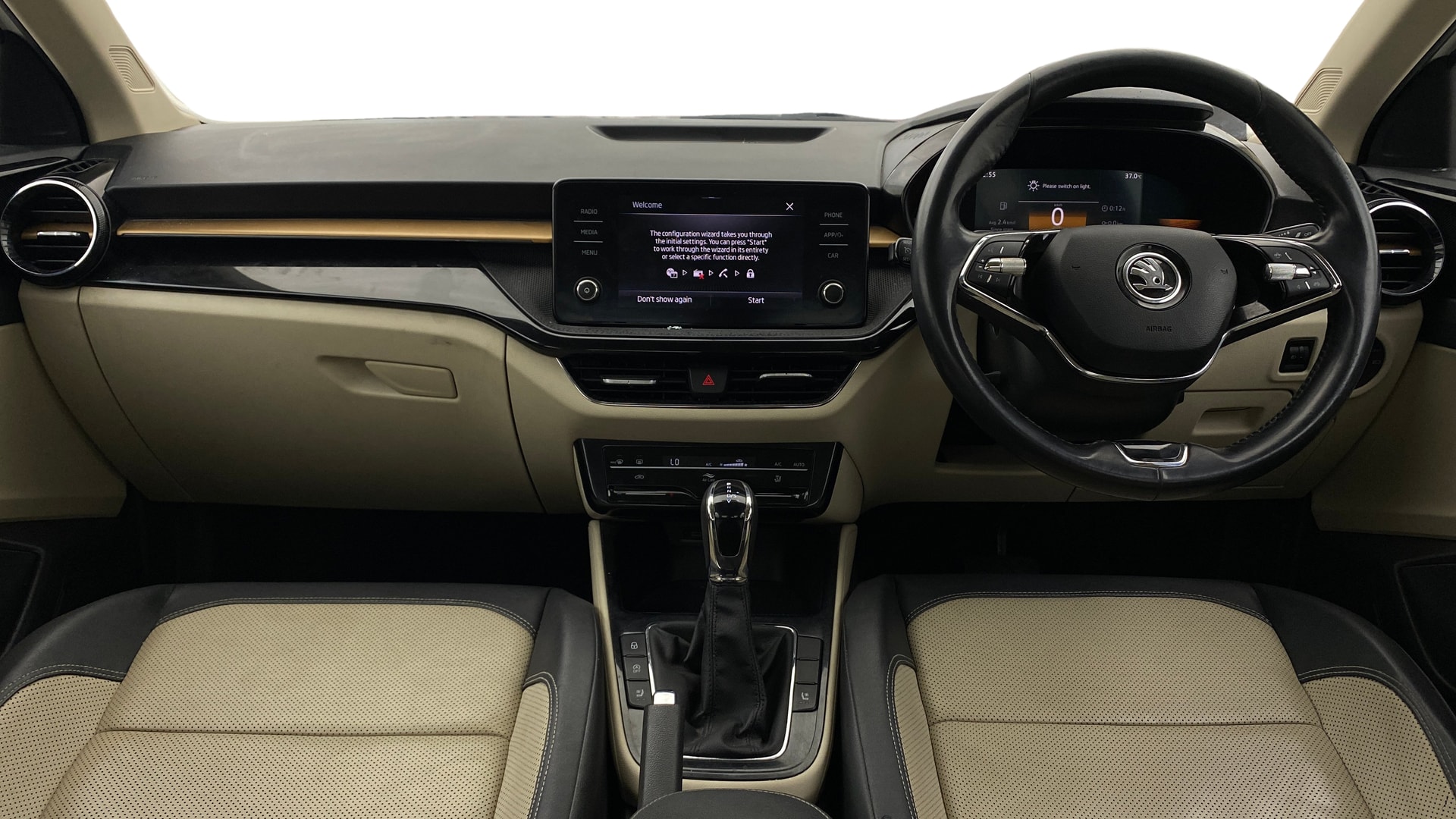 View 2023 Skoda Slavia Style 1.0 TSI AT Image 15 Used 2023 Skoda Slavia Style 1.0 TSI AT Image 15