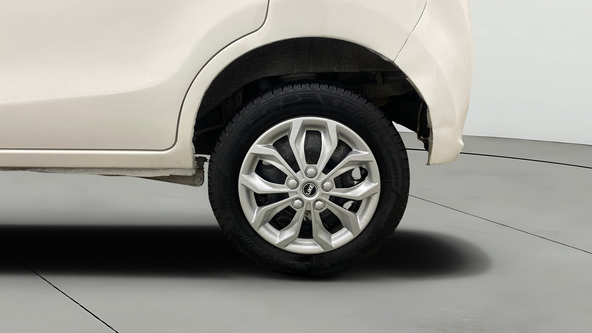 View 2016 Maruti Suzuki Alto K10 LX Image 11 Used 2016 Maruti Suzuki Alto K10 LX Image 11