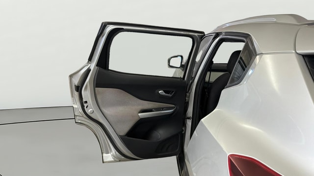 View Nissan Magnite Image 22 Used Nissan Magnite Image 22