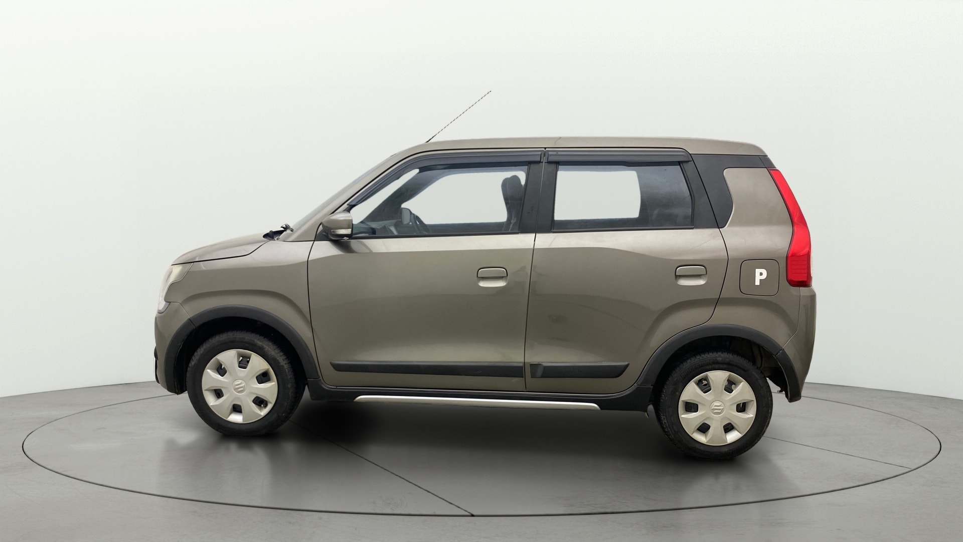 View 2021 Maruti Suzuki 1000 Base Variant Image 5 Used 2021 Maruti Suzuki 1000 Base Variant Image 5