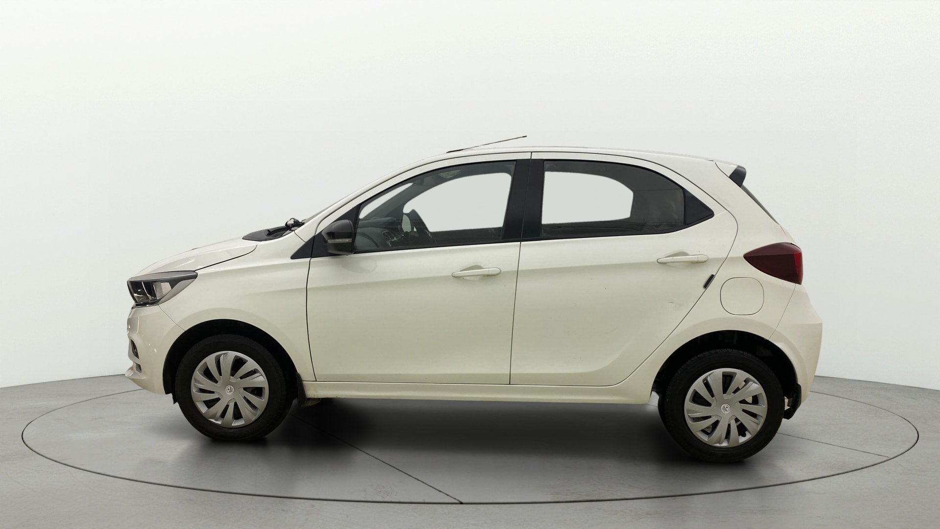 Used 2022 Tata Tiago Used 2022 Tata Tiago