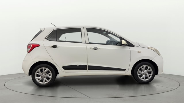 View Hyundai Grand i10 Image 8 Used Hyundai Grand i10 Image 8