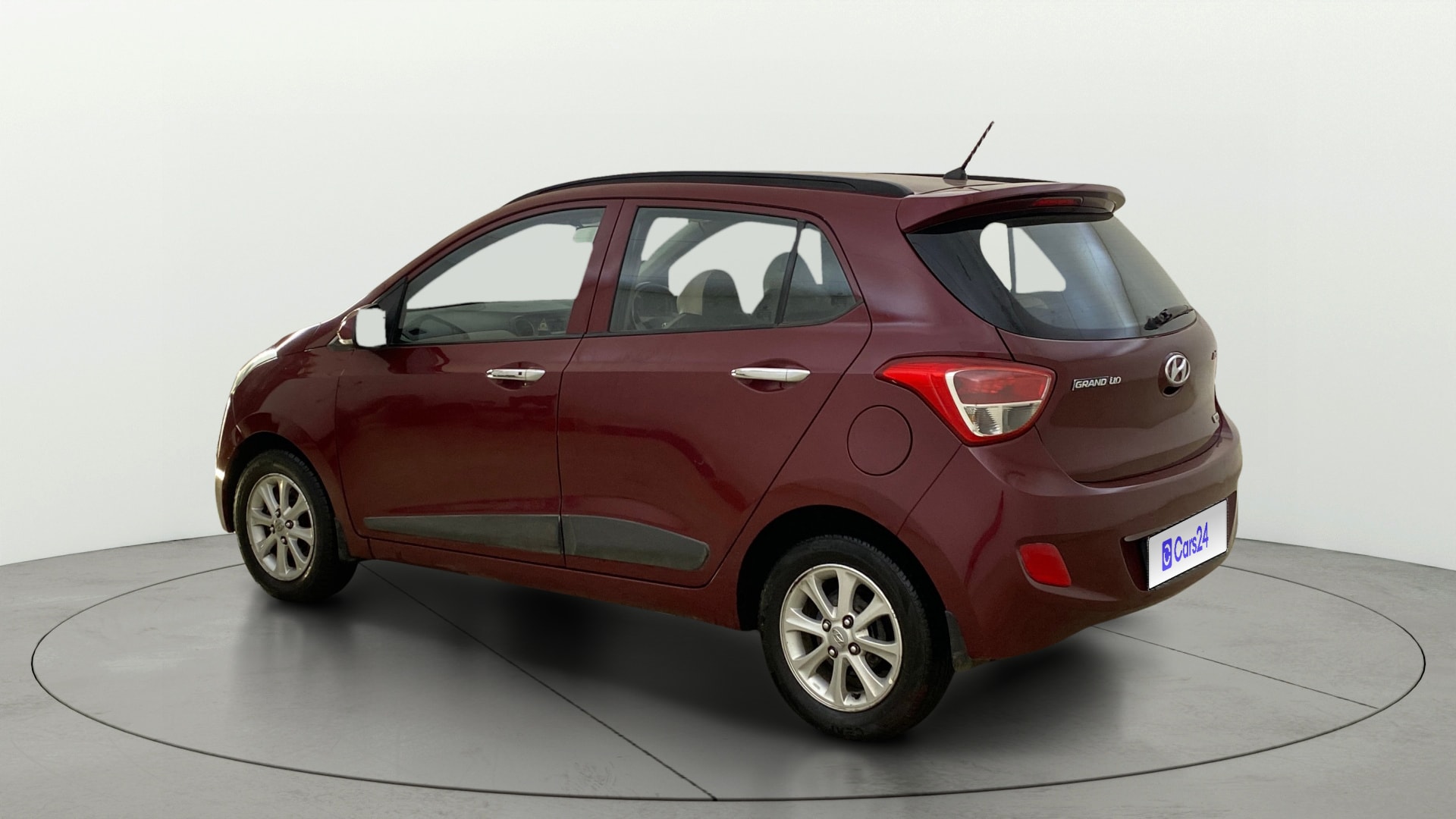 View 2014 Hyundai Grand i10 Asta AT 1.2 Kappa VTVT Image 2 Used 2014 Hyundai Grand i10 Asta AT 1.2 Kappa VTVT Image 2