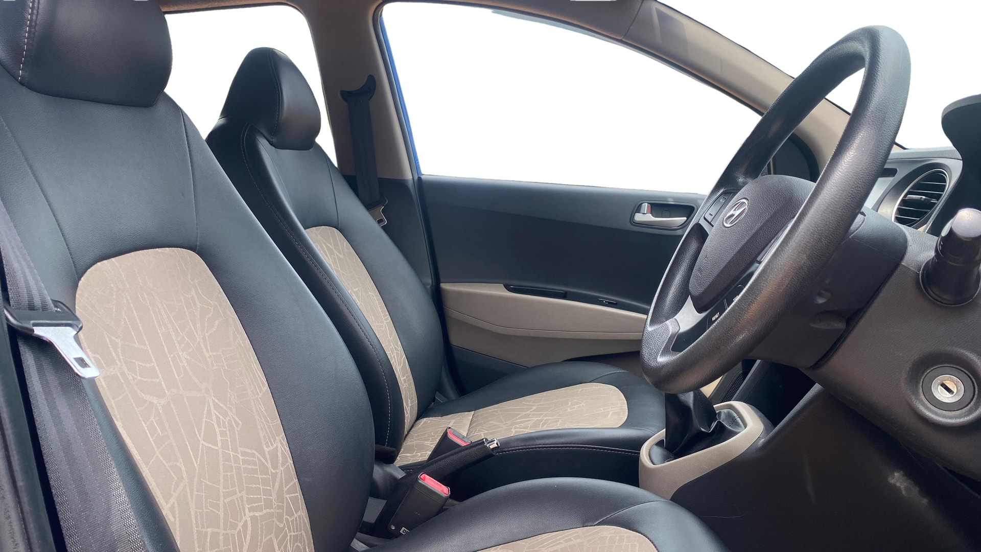 View 2019 Hyundai Grand i10 Sportz 1.2 Kappa Image 26 Used 2019 Hyundai Grand i10 Sportz 1.2 Kappa Image 26