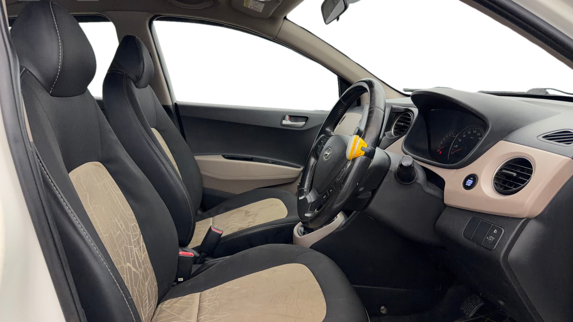 View 2014 Hyundai Grand i10 1.2 Asta Petrol Image 26 Used 2014 Hyundai Grand i10 1.2 Asta Petrol Image 26