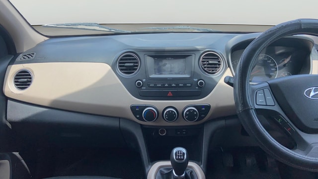 View Hyundai Grand i10 Image 17 Used Hyundai Grand i10 Image 17