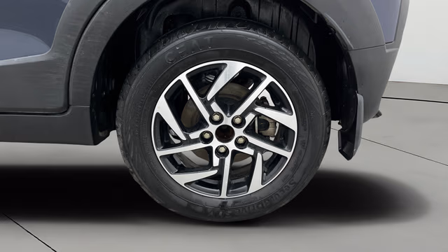 View Mahindra XUV 3XO Image 8 Used Mahindra XUV 3XO Image 8